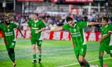 1xBit体育课程-阿尔及利亚球员在欧洲比赛中团结抗争的简单介绍