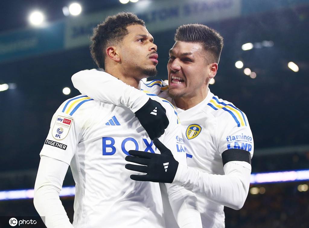 利兹联大比分战胜对手，士气高昂的简单介绍