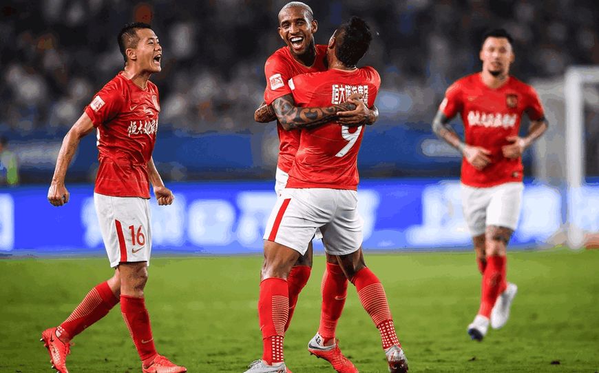 外援助阵所向披靡，无人能敌的简单介绍