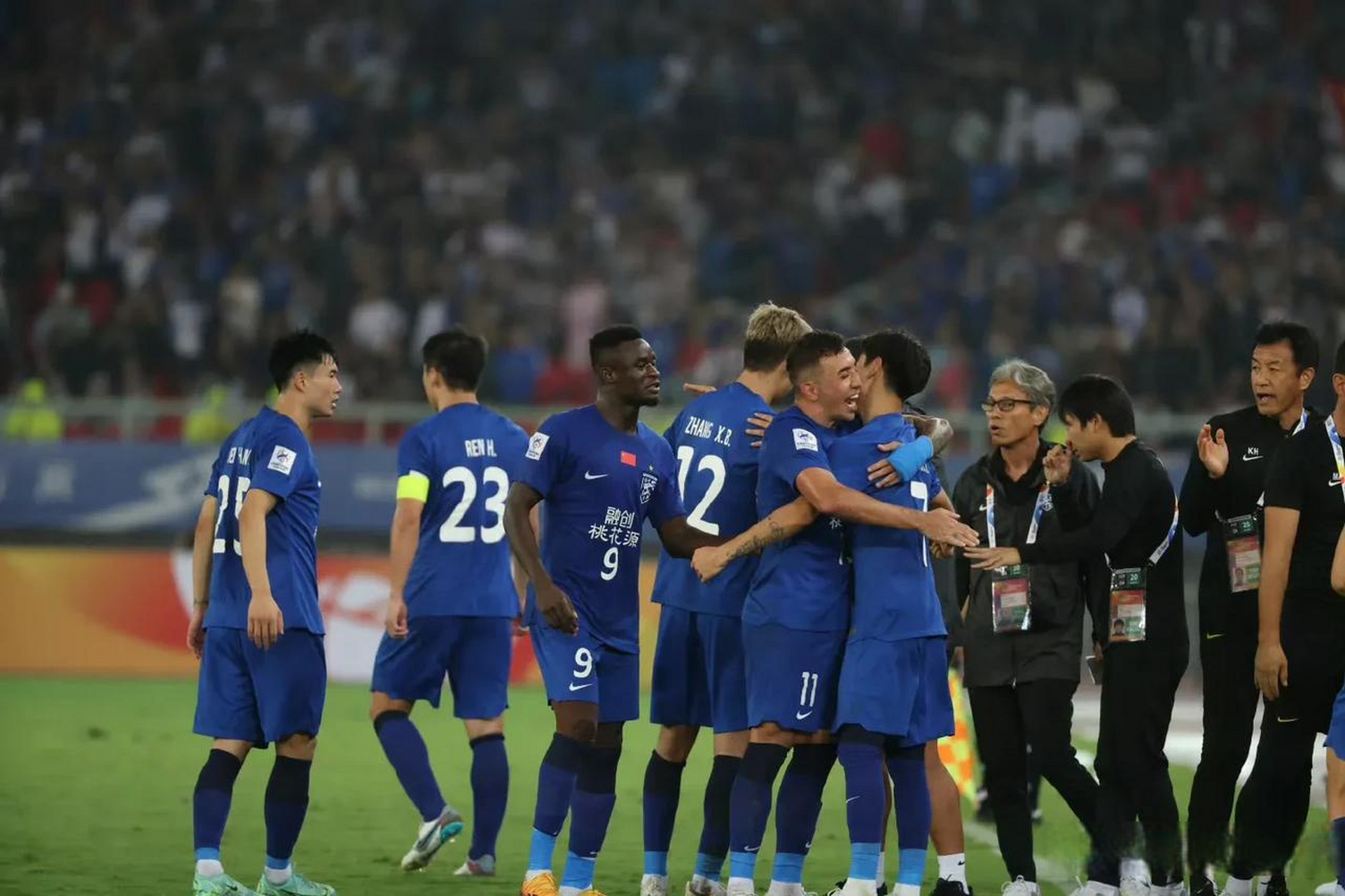 国内球队大败,遗憾告别亚冠赛场的简单介绍 国内球队大败,遗憾告别亚冠赛场的简单介绍